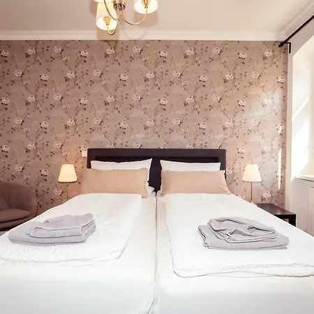 Gruenderhaus * Βραδεμβούργο