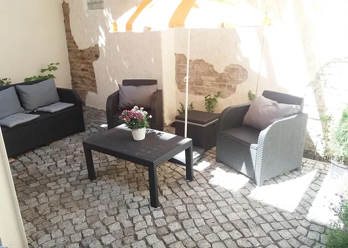 Gruenderhaus アパート *